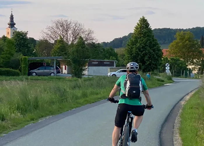 شقة Wohnen Zwischen Golf Und Therme *